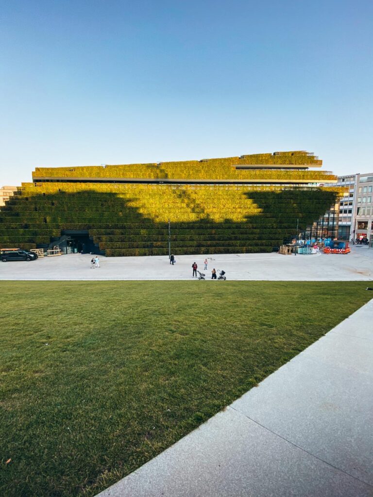 Kö-Bogen II Düsseldorf (1)